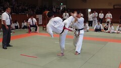 後ろ回し蹴り！